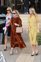 Paris Hilton, Nicky Hilton and Kathy Hilton - Christmas Shopping at Barneys NY 12/23/2018