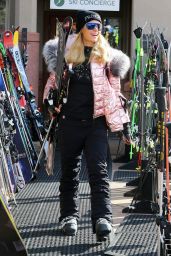 Paris Hilton Winter Style - Out in Aspen 12/29/2018