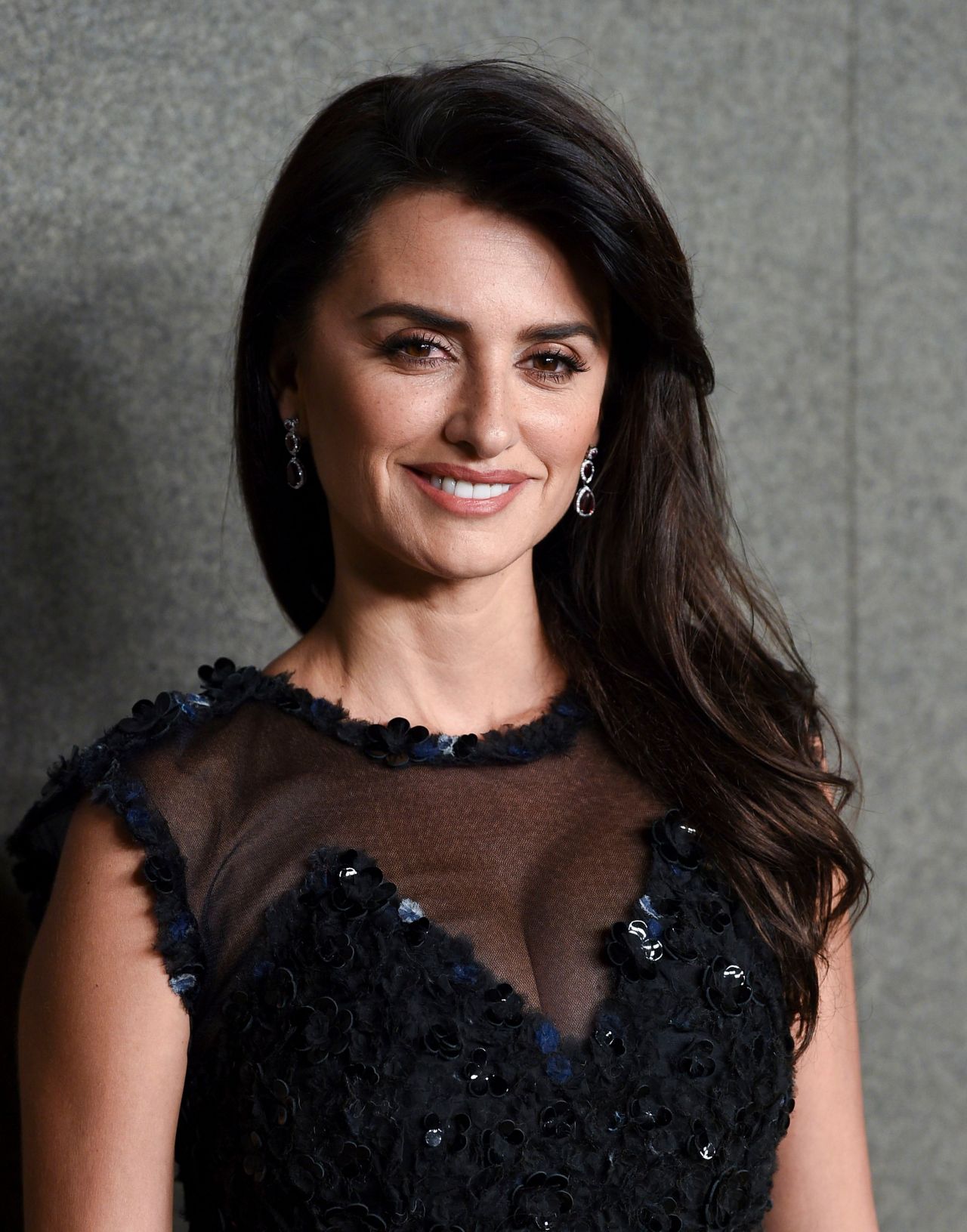 Penelope Cruz – Chanel Metiers d’Art Show in New York 12/04/2018