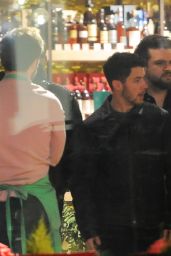 Priyanka Chopra and Nick Jonas - Christmas Shopping in London 12/24/2018