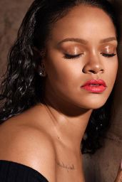 Rihanna - Fenty Beauty Mattemoiselle 2018