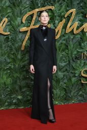 Rosamund Pike – The Fashion Awards 2018 in London