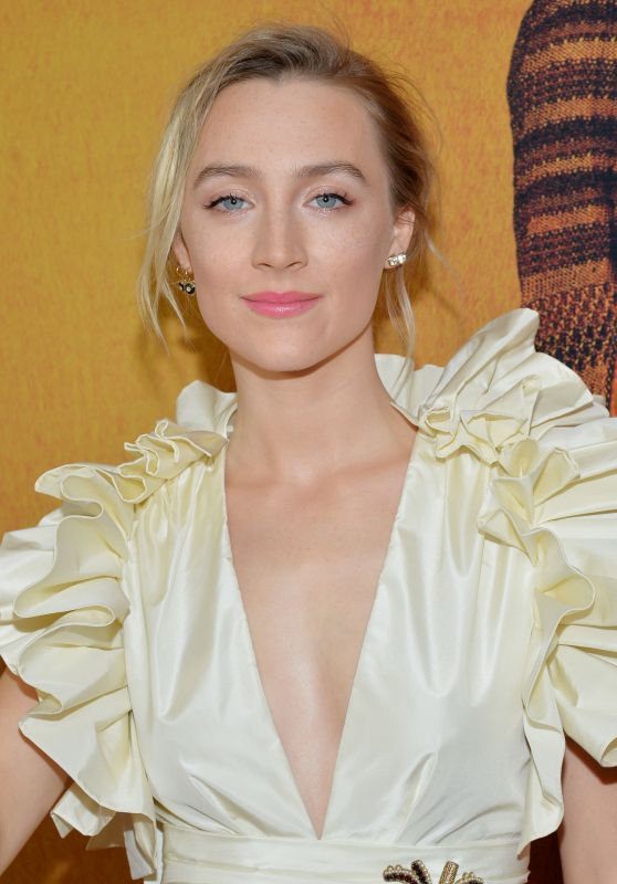 Saoirse Ronan - "Mary Queen of Scots" Premiere in NY