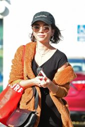 Sarah Hyland - Shopping at Urban Outfitters in LA 12/16/2018