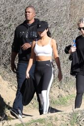 Selena Gomez in Tight Workout Clothes 12/19/2018