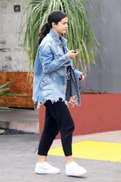 Selena Gomez Street Style 12/21/2018