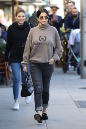 Selena Gomez Street Style 12/29/2018