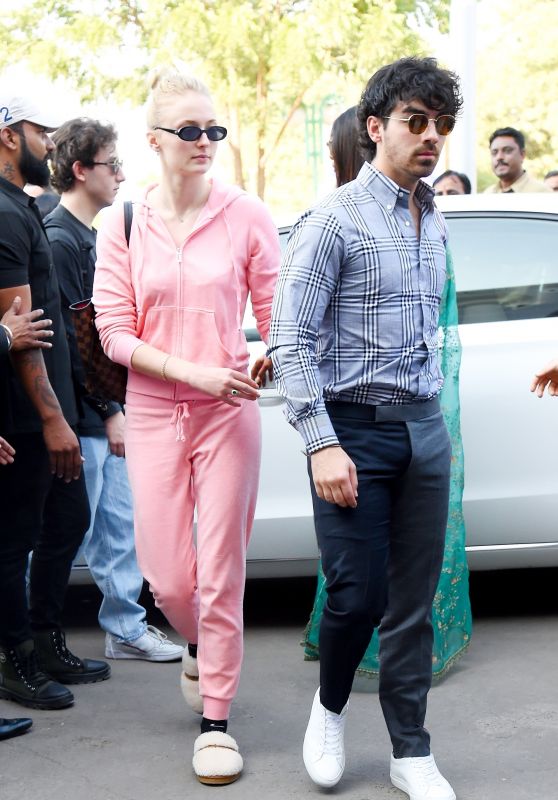 Sophie Turner and Joe Jonas at Jodhpur Airport in India 12/03/2018