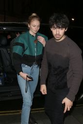 Sophie Turner at the Delaunay Restaurant in London 12/22/2018