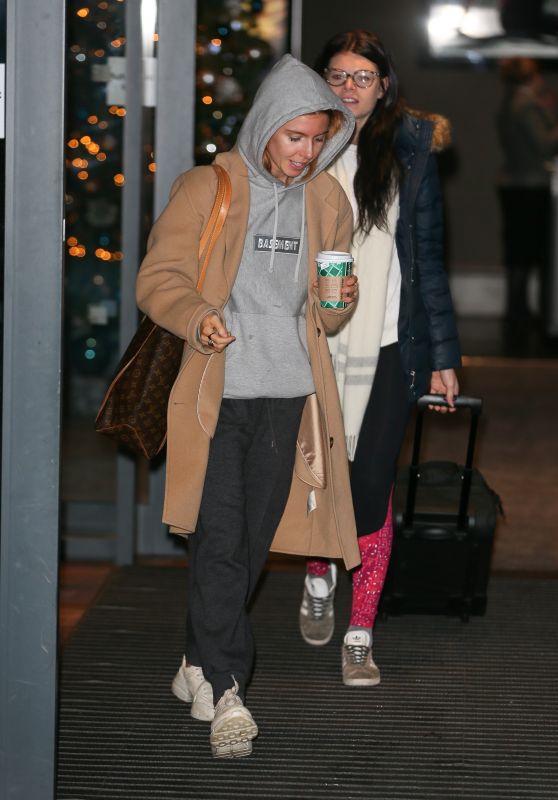 Stacey Dooley - Strictly Come Dancing Celebrities and Dancers Leaving Their Hotel, London 12/01/2018