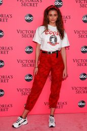 Taylor Hill – 2018 Victoria’s Secret Viewing Party in NYC