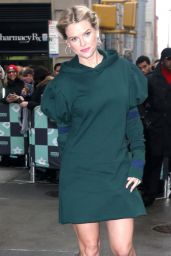 Alice Eve - Leaves the Alice EveSeries in NYC 01/08/2019