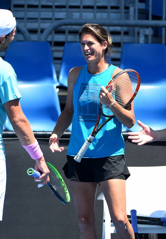 Amelie Mauresmo – Durring Practice of Lucas Pouille in Melbourne 01/13/2019