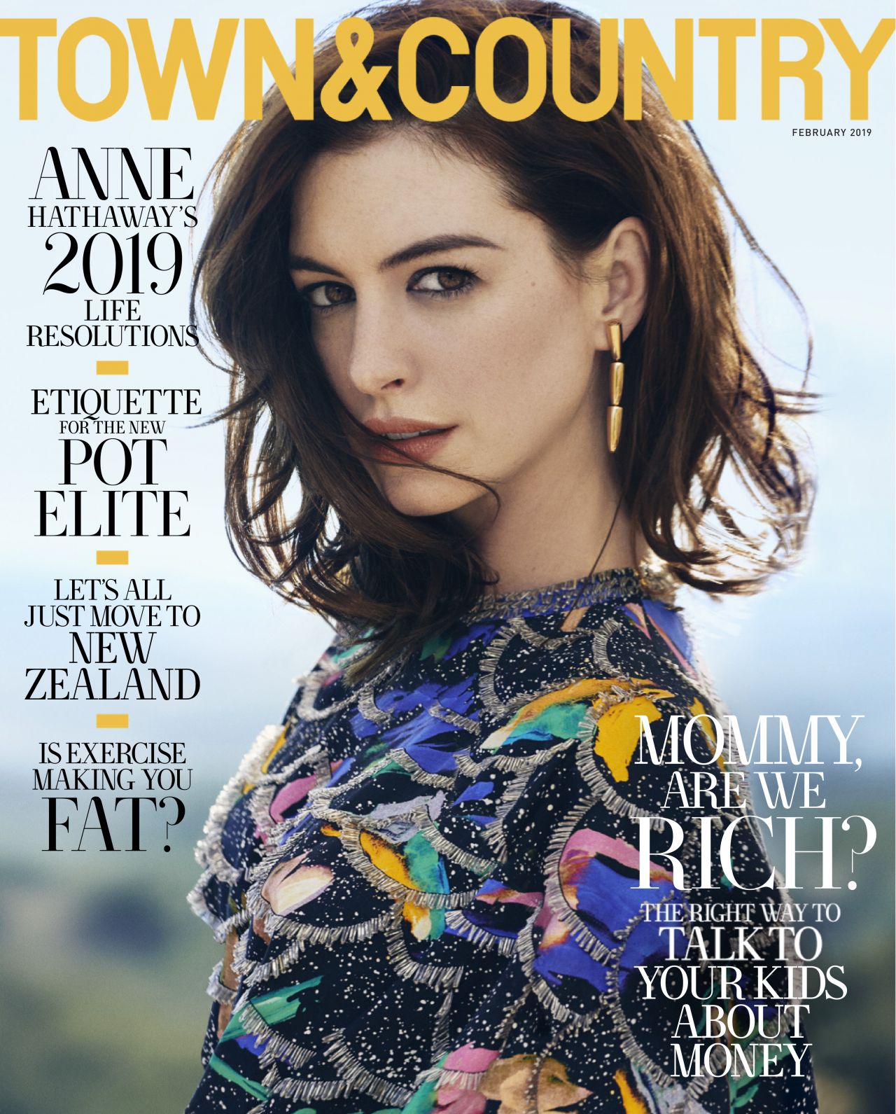 Anne Hathaway Town & Country Magazine February 2019 Issue • CelebMafia