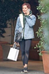 Ashley Tisdale - Chats on the Phone in LA 01/08/2019