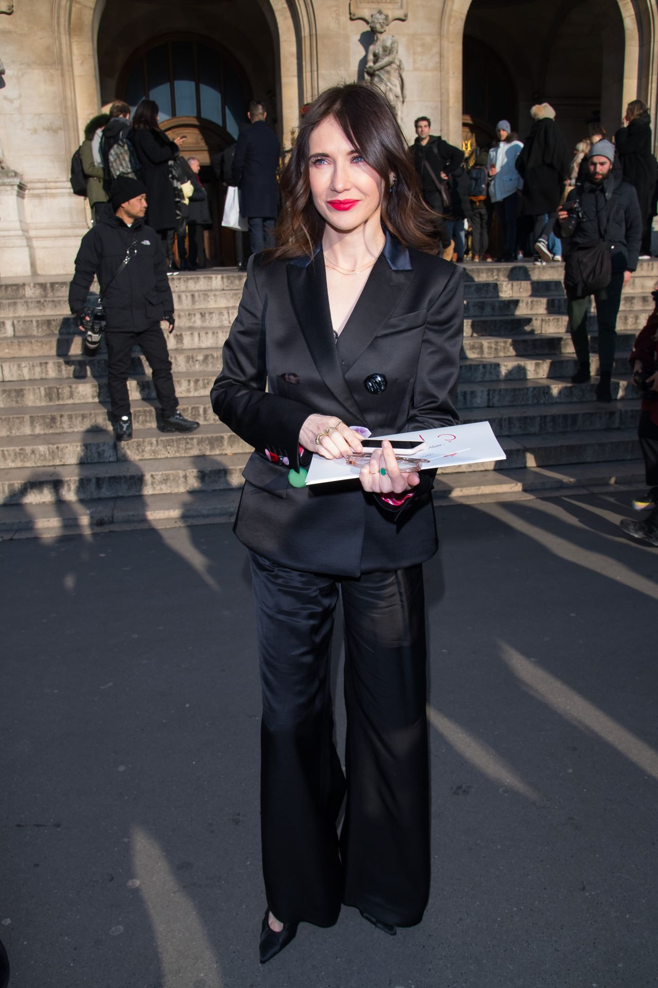 Carice van Houten – Schiaparelli Haute Couture Fashion Show in Paris 01 ...
