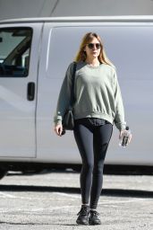 Elizabeth Olsen in Tights - Leaving a Gym in Los Angeles 01/23/2019