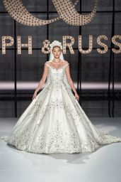 Elsa Hosk - Ralph & Russo Show Haute Couture Spring Summer 2019 in Paris