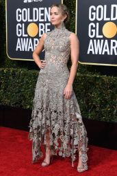 Emily Blunt – 2019 Golden Globe Awards Red Carpet