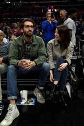 Emma Stone - Golden State Warriors v Los Angeles Clippers Basketball Game in LA 01/18/2019