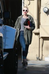 Gwen Stefani in Casual Outfit - Out in Los Angeles 01/10/2019