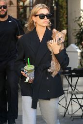 Hailey Rhode Bieber - Grabs a Smoothie From a Local Café in West Hollywood 01/24/2019