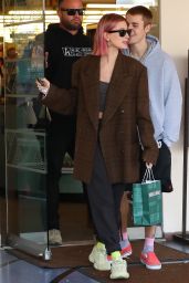 Hailey Rhode Bieber Shows Off Her New Hair Color 01/11/2019