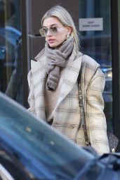 Hailey Rhode Bieber Winter Street Fashion 01/30/2019