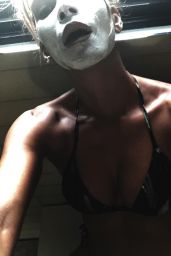 Halle Berry - Personal Photos 01/23/2019
