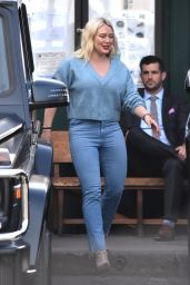 Hilary Duff Street Style 01/28/2019