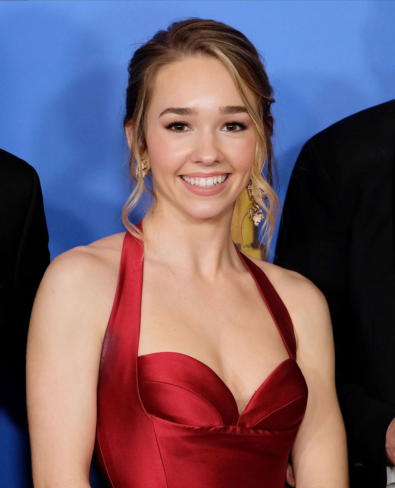 Holly Taylor - 2019 Golden Globe Awards Red Carpet