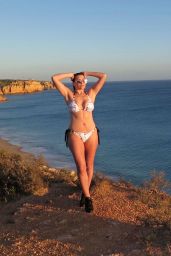 Imogen Thomas in Bikini 01/26/2019