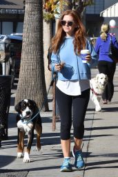 Isla Fisher - Out With Her Dog in Studio City 01/09/2019