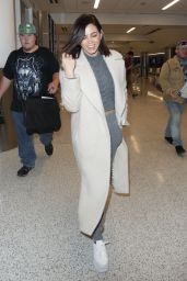 Jenna Dewan in Travel Outfit 01/25/2019