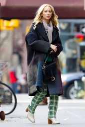 Jennifer Lawrence Street Fashion 01/29/2019