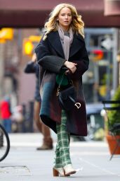 Jennifer Lawrence Street Fashion 01/29/2019