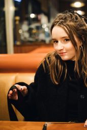 Kaitlyn Dever - Personal Pics 01/28/2019