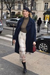 Karlie Kloss Style and Fashion 01/19/2019