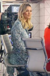 Karlie Kloss - Today Show in NYC 01/10/2019