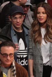Kate Beckinsale - LA Lakers vs The Cleveland Cavaliers Game in LA 01/13/2019