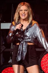 Kelsea Ballerini Performs Live In Oakland 01/24/2019 • CelebMafia