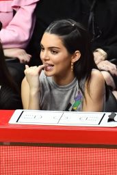 Kendall Jenner - Los Angeles Clippers VS Philadelphia 76ers in LA 01/01/2019