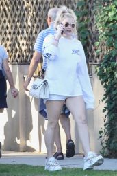 Kesha Leggy in Shorts 01/27/2019