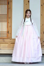 Kim So-hee - Hanbok Interview Photos 2019