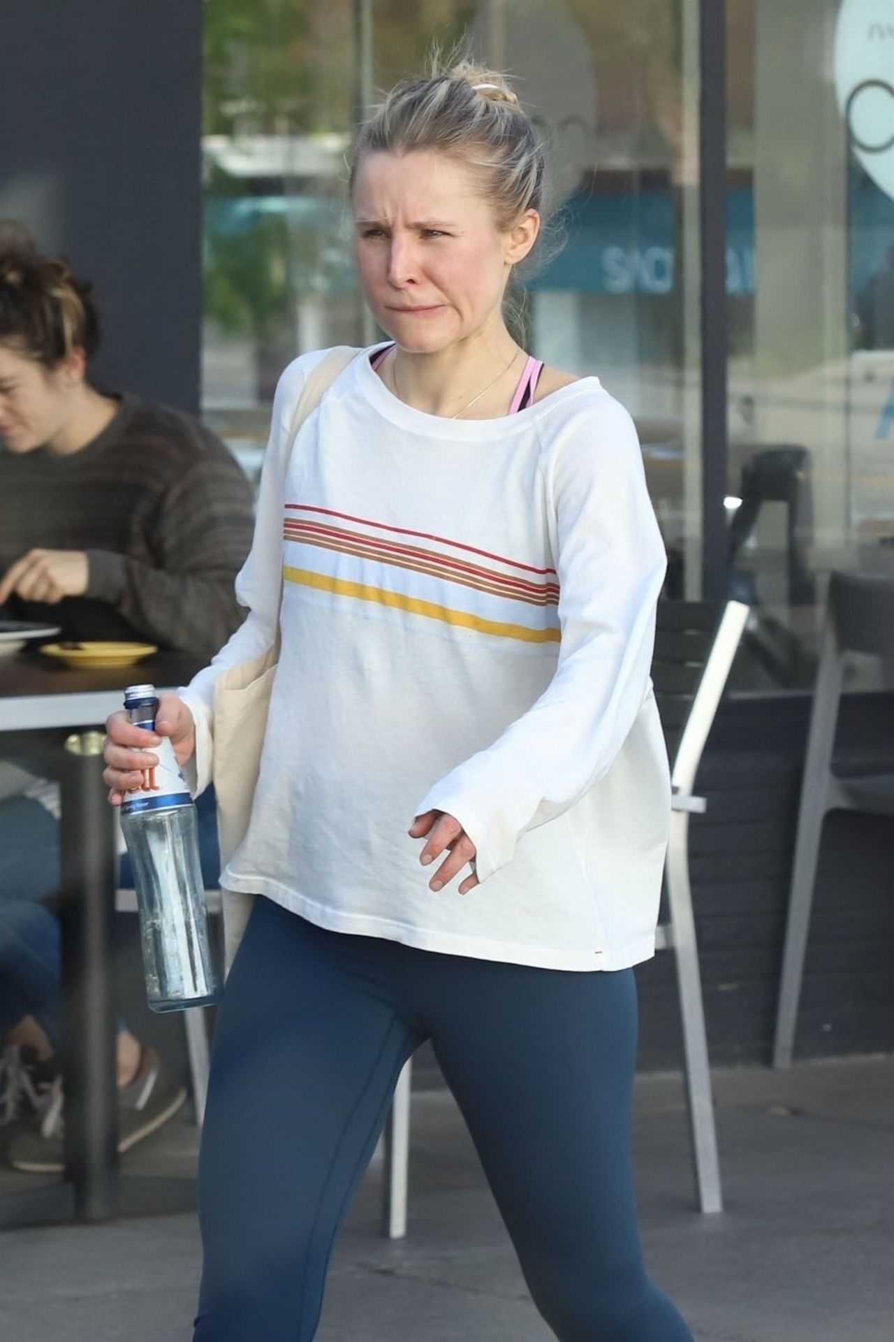 Kristen Bell in Tights - Leaving a Pilates Class in Los Feliz 01/22/2019.