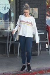 Kristen Bell in Tights - Leaving a Pilates Class in Los Feliz 01/22/2019