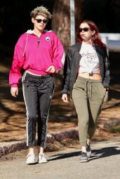 Kristen Stewart and Sara Dinkin - Out For a Morning Hike in Los Feliz 01/09/2019