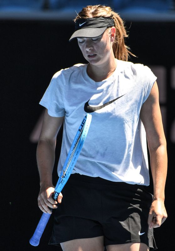 Maria Sharapova - Practicing in Melbourne 01/11/2019