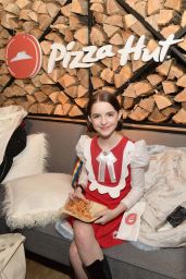 Mckenna Grace Portraits - Pizza Hut Lounge Park City 01/27/2019
