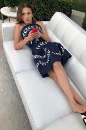 Millie Bobby Brown - Personal Pics 01/31/2019